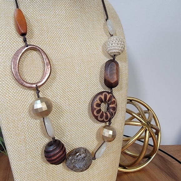Statement Necklace Wooden Beads Copper Tone Ring Crochet Textured Boho - Picture 3 of 9